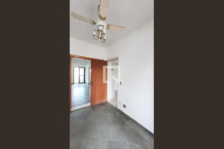 Apartamento para alugar com 260m², 4 quartos e 2 vagasQuarto de Serviço