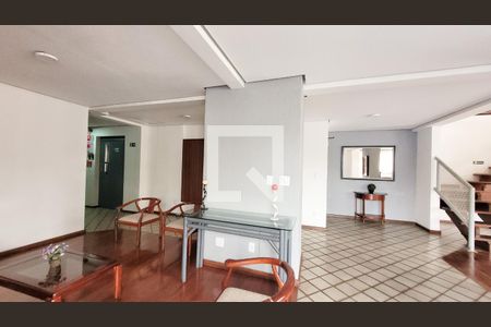 Apartamento para alugar com 260m², 4 quartos e 2 vagasHall social