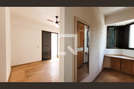 Apartamento para alugar com 260m², 4 quartos e 2 vagasSuíte 1