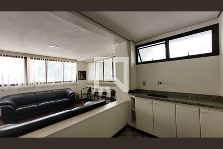 Apartamento para alugar com 260m², 4 quartos e 2 vagasÁrea comum - Salão de festas