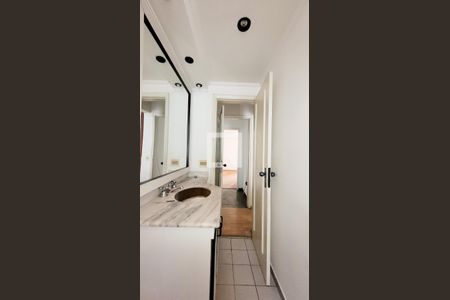 Apartamento para alugar com 260m², 4 quartos e 2 vagasBanheiro da Suíte 2