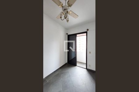 Apartamento para alugar com 260m², 4 quartos e 2 vagasQuarto de Serviço