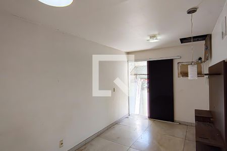 sala de casa à venda com 2 quartos, 180m² em Taquara, Rio de Janeiro