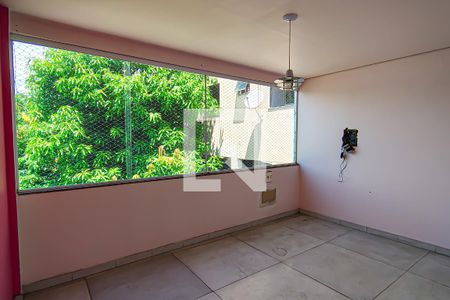 quarto 1 de casa à venda com 2 quartos, 180m² em Taquara, Rio de Janeiro