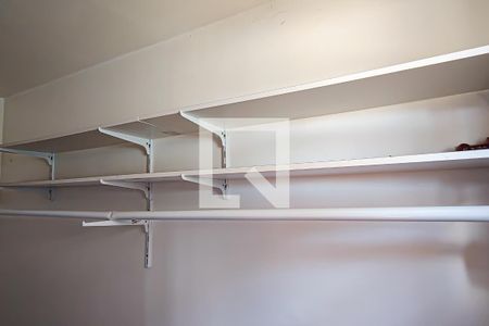 Casa à venda com 180m², 2 quartos e 1 vagaquarto 2 - closet