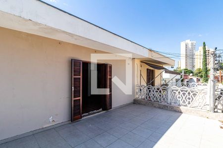 Casa à venda com 179m², 3 quartos e 2 vagasSuite - Varanda