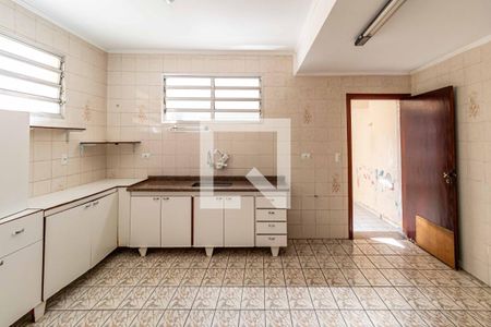 Casa à venda com 179m², 3 quartos e 2 vagasCozinha