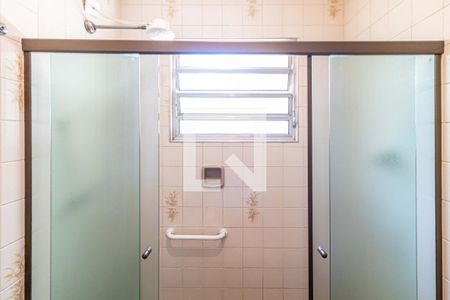 Casa à venda com 179m², 3 quartos e 2 vagasSuite - Banheiro