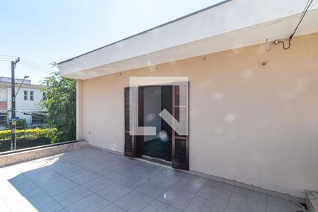 Casa à venda com 179m², 3 quartos e 2 vagasSuite - Varanda