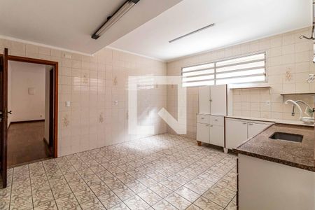 Casa à venda com 179m², 3 quartos e 2 vagasCozinha