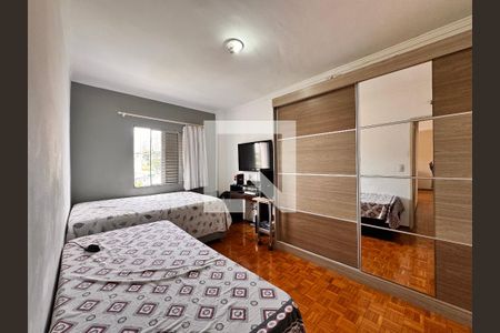 Apartamento à venda com 120m², 3 quartos e 1 vaga Apartamento à venda com 120m², 3 quartos e 1 vagaQuarto 1