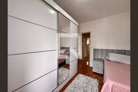 Apartamento à venda com 120m², 3 quartos e 1 vaga Apartamento à venda com 120m², 3 quartos e 1 vagaQuarto 2