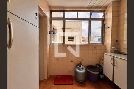 Apartamento à venda com 120m², 3 quartos e 1 vaga Apartamento à venda com 120m², 3 quartos e 1 vagaLavanderia