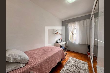 Apartamento à venda com 120m², 3 quartos e 1 vaga Apartamento à venda com 120m², 3 quartos e 1 vagaQuarto 2