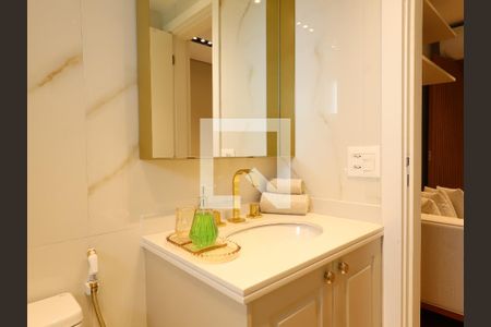 Apartamento à venda com 129m², 3 quartos e 3 vagasBanheiro da Suíte 1