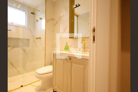 Apartamento à venda com 129m², 3 quartos e 3 vagasBanheiro da Suíte 1