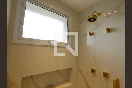 Apartamento à venda com 129m², 3 quartos e 3 vagasBanheiro da Suíte 1