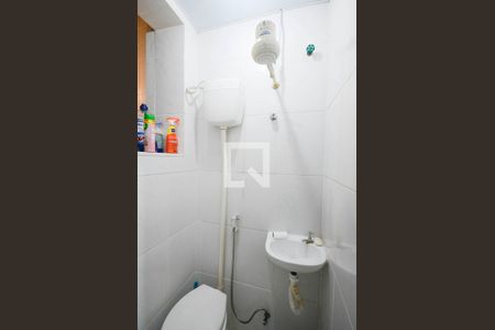 Apartamento à venda com 100m², 2 quartos e sem vagaBanheiro de Serviço