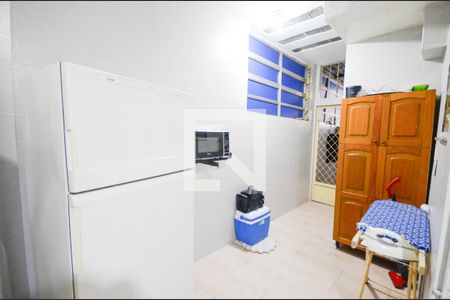 Apartamento à venda com 100m², 2 quartos e sem vagaCozinha