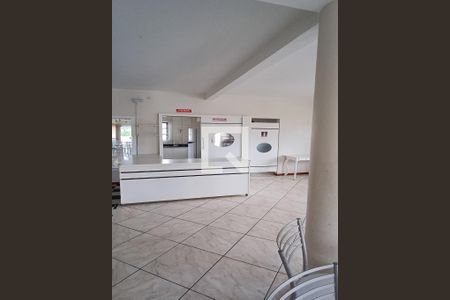 Sala de apartamento para alugar com 1 quarto, 150m² em Fazenda Santo Antônio, São José
