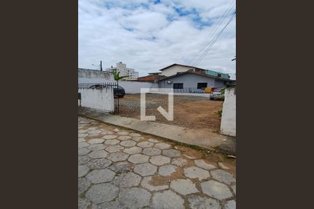 Apartamento para alugar com 150m², 1 quarto e sem vaga Apartamento para alugar com 150m², 1 quarto e sem vagaGaragem