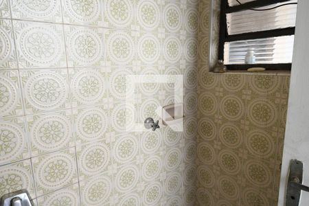 Casa à venda com 182m², 3 quartos e 8 vagasBanheiro de serviço