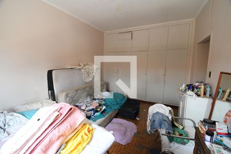 Casa à venda com 182m², 3 quartos e 8 vagasQuarto 3 