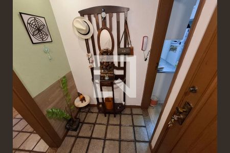 Entrada de apartamento para alugar com 2 quartos, 68m² em Laranjeiras, Rio de Janeiro