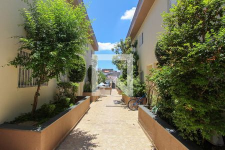 Casa de condomínio à venda com 78m², 2 quartos e 1 vagaÁrea comum