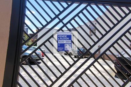 Casa de condomínio à venda com 78m², 2 quartos e 1 vagaFachada