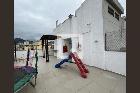 Apartamento à venda com 80m², 2 quartos e 1 vagaÁrea comum - Playground