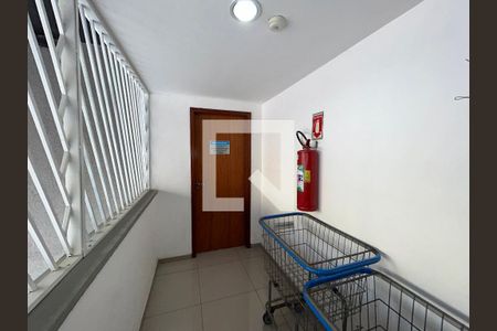 Apartamento à venda com 80m², 2 quartos e 1 vagaÁrea comum