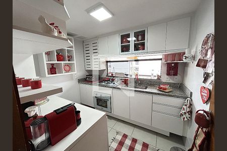 Apartamento à venda com 80m², 2 quartos e 1 vagaCozinha