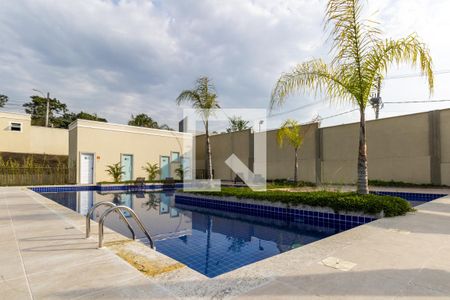 Apartamento para alugar com 43m², 2 quartos e 1 vaga Apartamento para alugar com 43m², 2 quartos e 1 vagaÁrea comum - Piscina