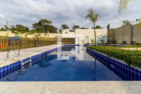 Apartamento para alugar com 43m², 2 quartos e 1 vaga Apartamento para alugar com 43m², 2 quartos e 1 vagaÁrea comum - Piscina