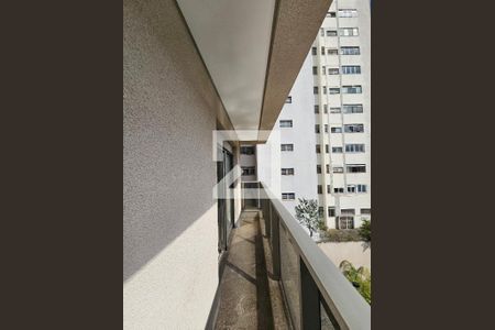 Apartamento à venda com 107m², 2 quartos e 2 vagasVaranda da Suíte 2