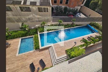 Apartamento à venda com 107m², 2 quartos e 2 vagasPiscina