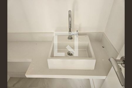 Apartamento à venda com 107m², 2 quartos e 2 vagasLavabo