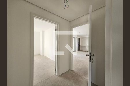 Apartamento à venda com 107m², 2 quartos e 2 vagasCorredor