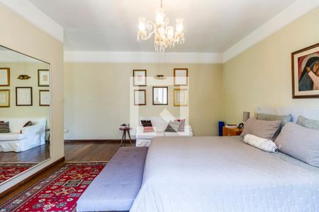 Casa à venda com 350m², 5 quartos e 3 vagas Casa à venda com 350m², 5 quartos e 3 vagasSuíte 2