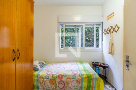 Casa à venda com 350m², 5 quartos e 3 vagas Casa à venda com 350m², 5 quartos e 3 vagasÁrea de Serviço - Quarto de Serviço