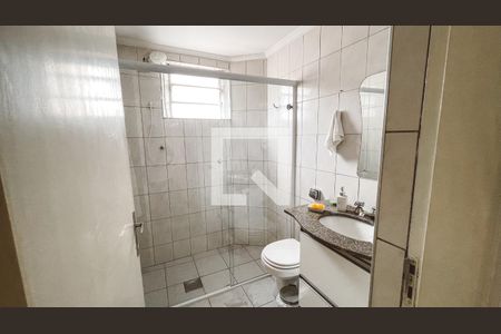 Apartamento à venda com 79m², 2 quartos e 1 vaga Apartamento à venda com 79m², 2 quartos e 1 vagaBanheiro