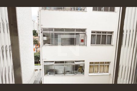 Apartamento à venda com 79m², 2 quartos e 1 vaga Apartamento à venda com 79m², 2 quartos e 1 vagaÁrea de Serviço