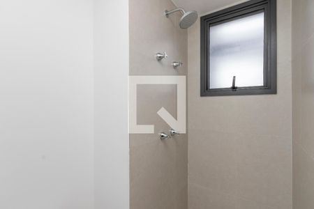 Apartamento à venda com 65m², 1 quarto e 2 vagasBanheiro da Suíte