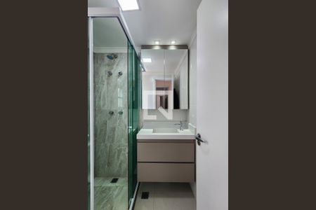 Apartamento à venda com 57m², 2 quartos e 2 vagasBanheiro da Suíte 