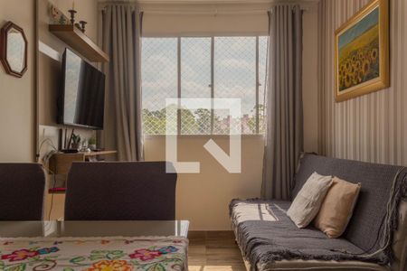 Sala de apartamento para alugar com 2 quartos, 44m² em Jardim Celeste, São Paulo