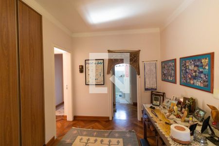 Casa de condomínio à venda com 345m², 4 quartos e sem vaga Casa de condomínio à venda com 345m², 4 quartos e sem vagaHall ìntimo