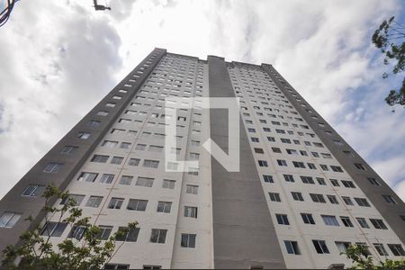 Apartamento para alugar com 42m², 2 quartos e sem vaga Apartamento para alugar com 42m², 2 quartos e sem vagaFachada
