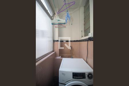 Apartamento à venda com 74m², 2 quartos e sem vaga Apartamento à venda com 74m², 2 quartos e sem vagaÁrea de Serviço