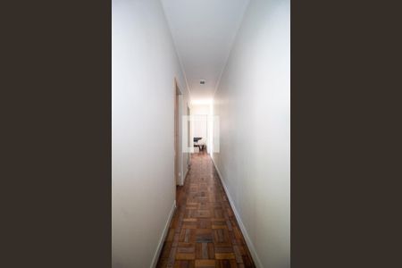 Corredor de apartamento à venda com 2 quartos, 74m² em Centro Histórico, Porto Alegre